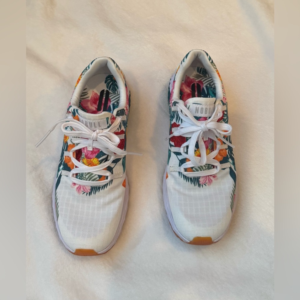 No Bull women’s sneakers